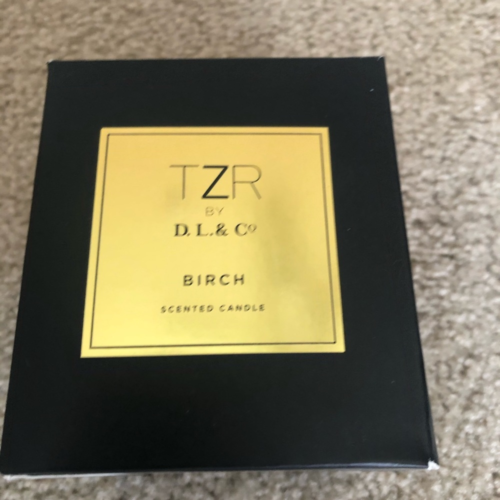 DL & Co x the Zoe Report Birch Candle